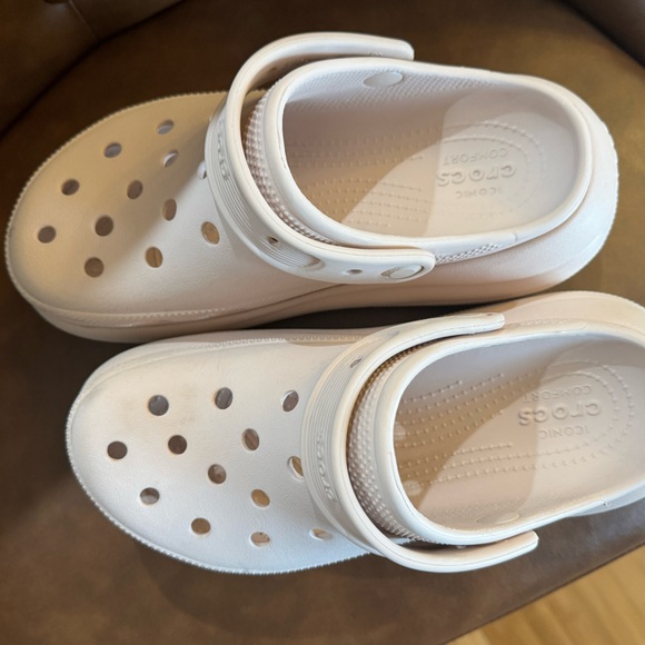 Crocs - Picture 3 of 5